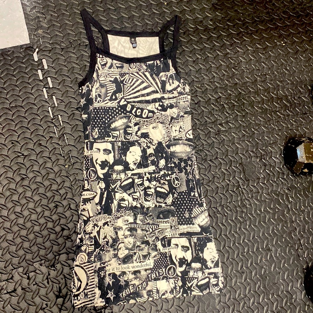 Small Volcom dress